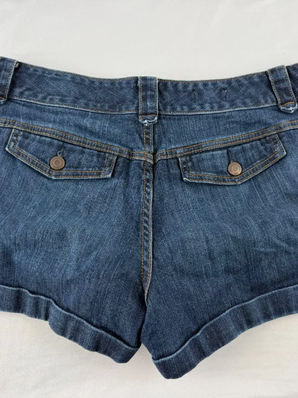 Gap 1969 pre owned